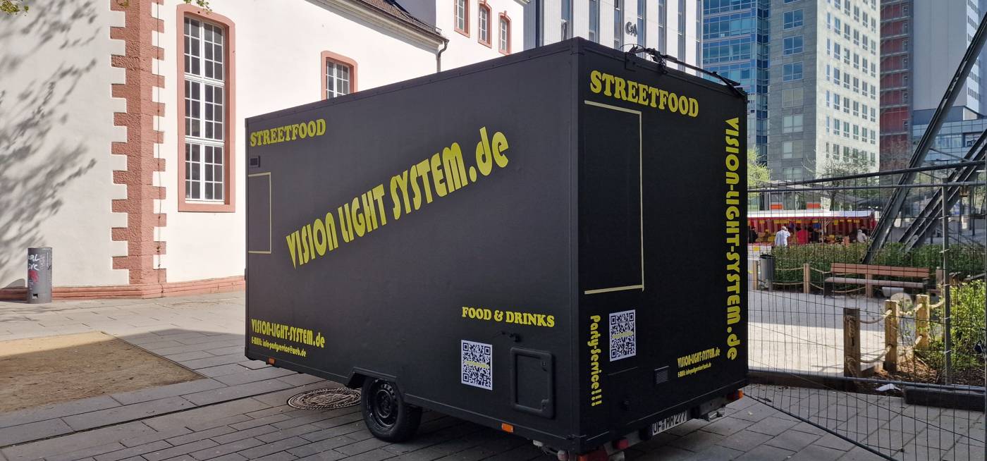 Fahrzeugbeschriftung in Offenbach – Manolo Werbung